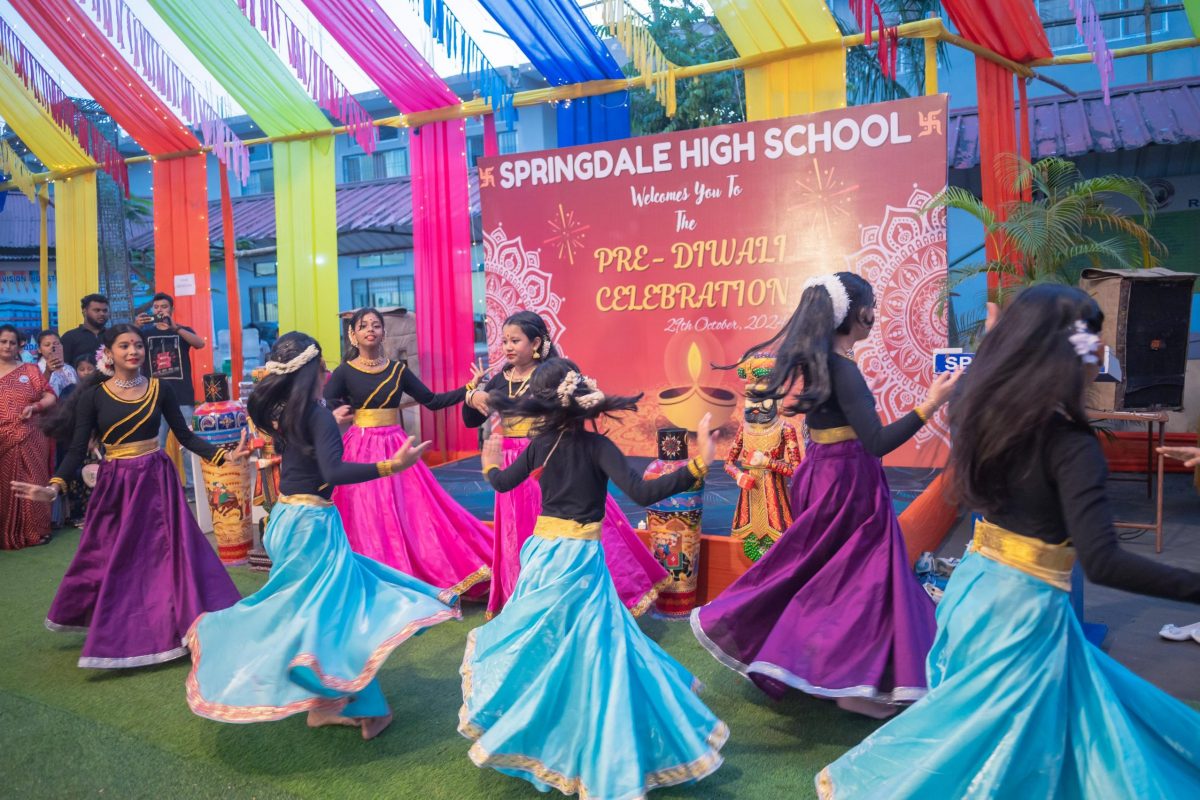 Pre Diwali Celebrations at the School